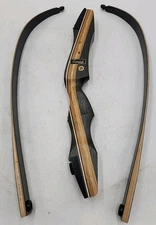 NEW Samick Sage Archery Takedown Recurve Bow 62" 35lb Left Handed. *Bow Only*