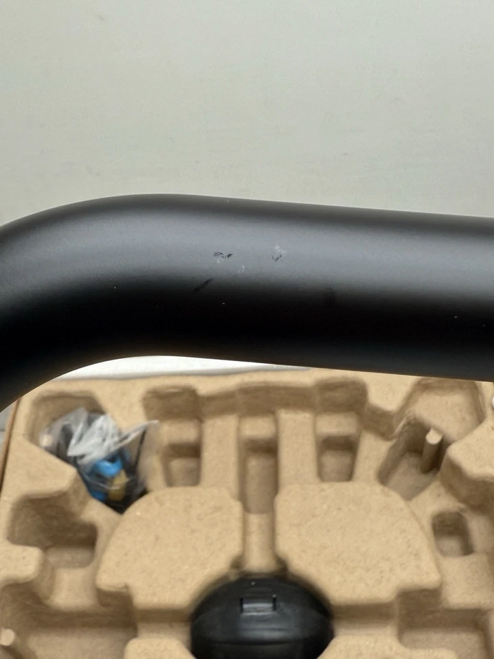 Delta 19868LF-BL Nicoli 1.8 GPM 1 Hole Pull Down Kitchen Faucet Black *Scratches - Image 3 of 4