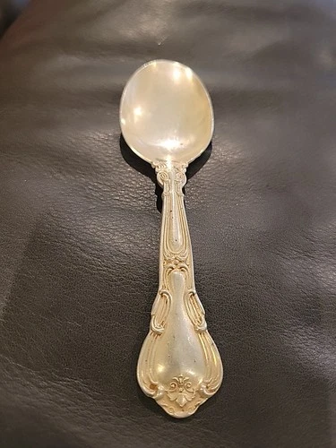 Chantilly by Gorham Sterling Silver Baby Spoon 4 1/2" Heirloom Silverware
