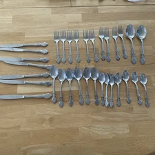 Vintage Northland Muette Stainless Flatware Set – 32 Pieces Mid-Century Modern 