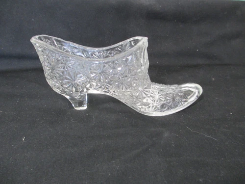 Vintage Fenton Daisy & Button Clear Art Glass Shoe Slipper