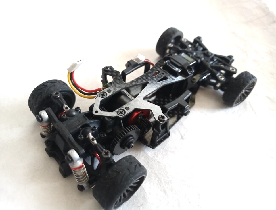 Atomic AMZ MICRO 2WD 1/27 Chassis kit 2.4Ghz 98mm Option Parts MINT - Image 3 of 4