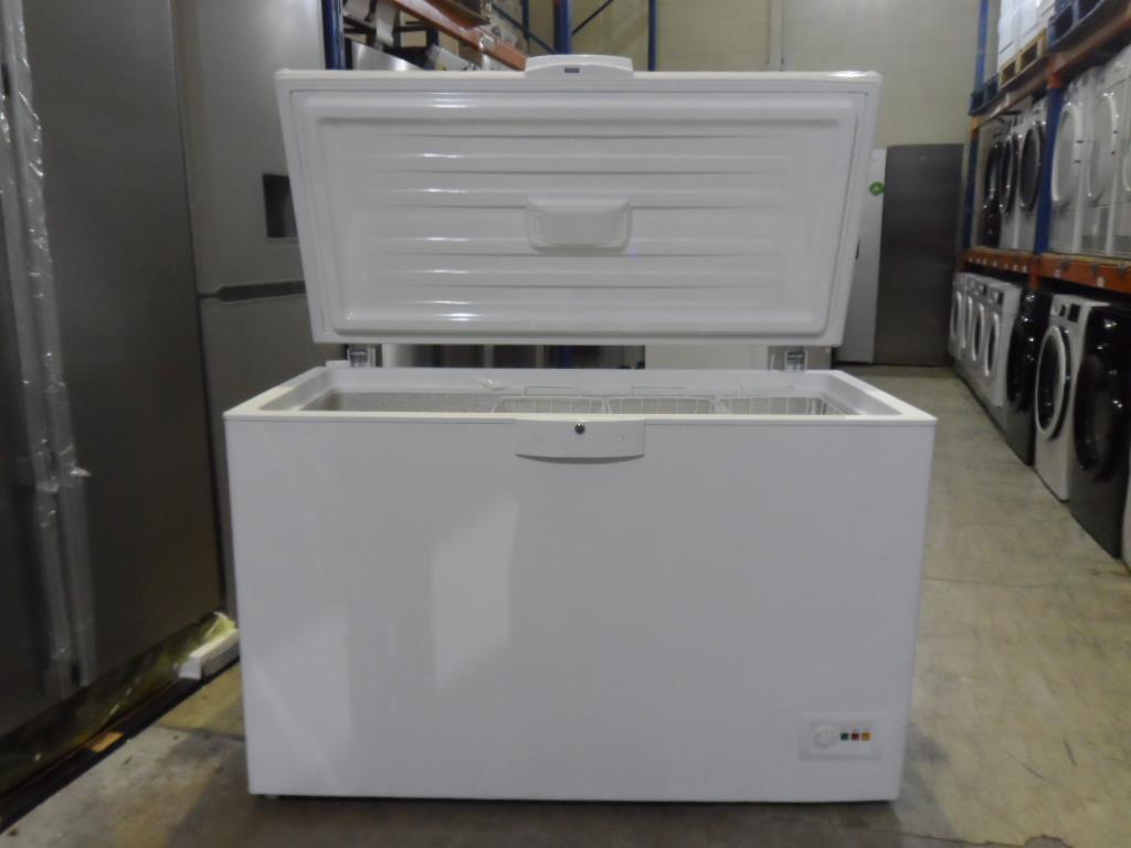 Beko CF1300APW Large White Chest Freezer 360ltr (Suitable For