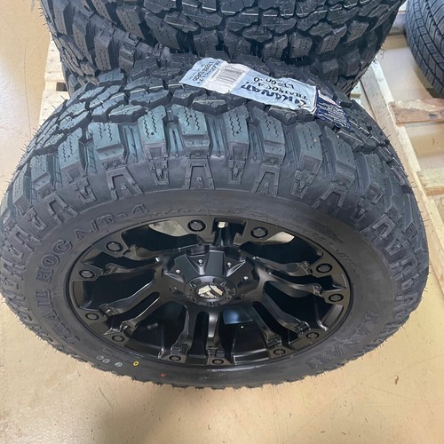 20x9 FUEL D560 Vapor Black Wheels 2856020 AT Tires 5x150 Toyota Tundra Sequoia - Picture 5 of 5