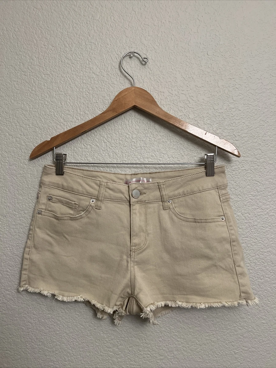 NO BO No Boundaries Jrs Size 13 Khaki Beige Raw Hem Short Shorts Stretch