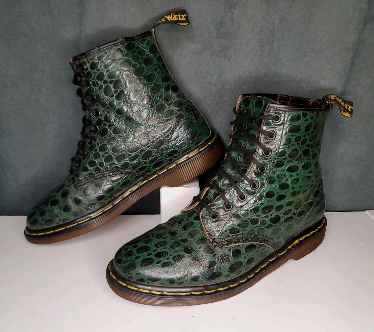 Brand new green Dr. Martens men’s us size 9 Dr. Martens 1460 | 11822207 | AFEW STORE main image 4