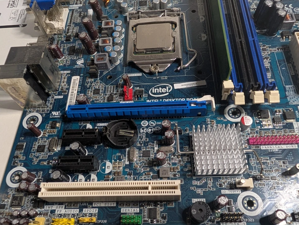 Intel DH55TC, LGA 1156 (BLKDH55TC) Motherboard, Intel Core i5-750, 1GB RAM - Image 2 of 4