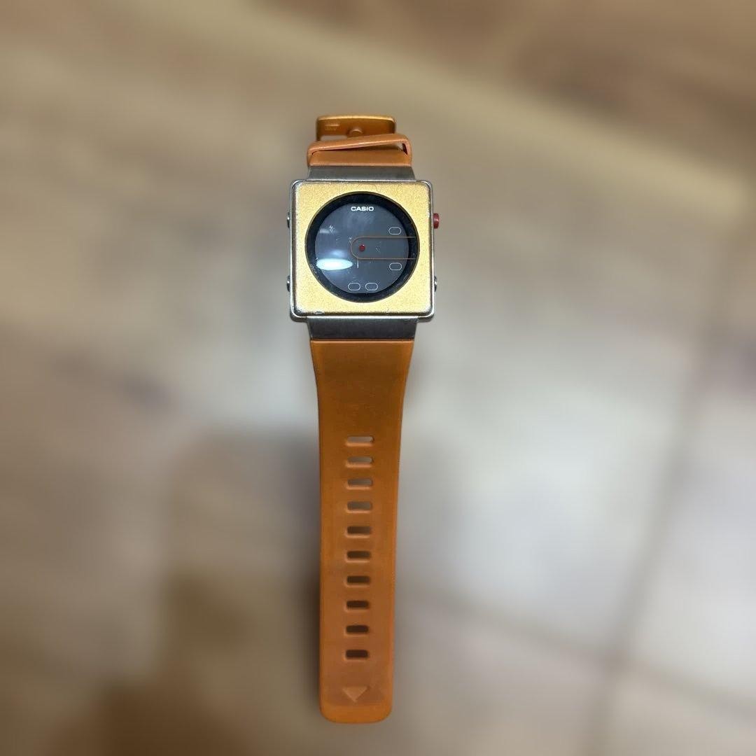 Casio Futurist LA-2001 Digital Retro Watch
