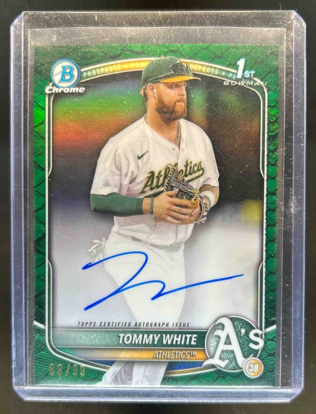 2025 Bowman Chrome Tommy White Auto Reptilian Green Refractor 1st Prospect #/99