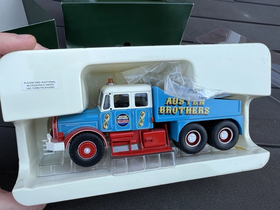 Corgi CC12303 Scammell Contractor Austen Bros - 1:50 sin usar, en caja Foto 2 de 4
