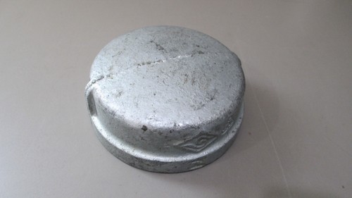 Low-Pressure Galvanized Pipe Fitting Cap, Iron, 2-1/2 BSPT Female