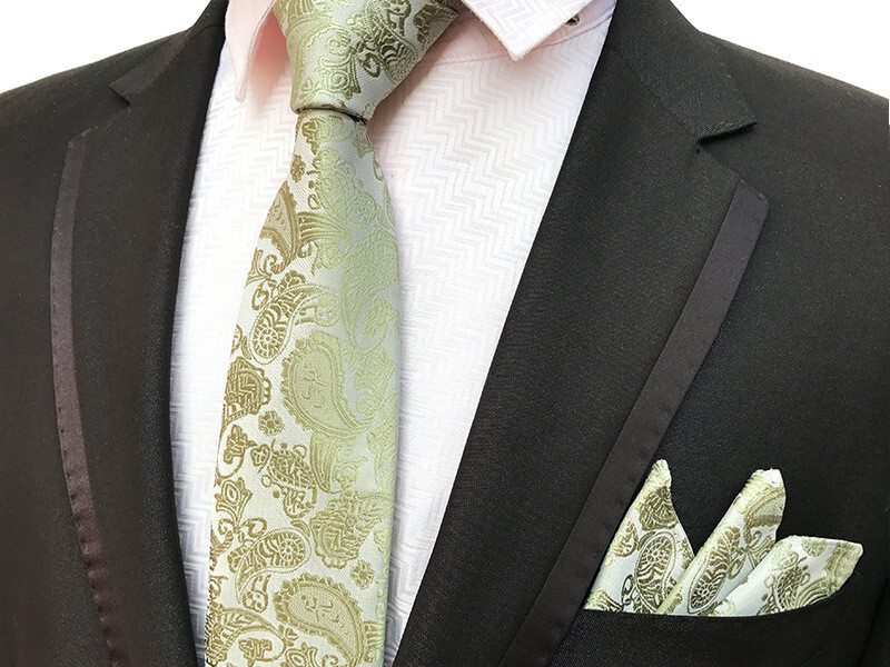 Corbata Pajarita Verde Claro Paisley Hecha A Mano Para Boda