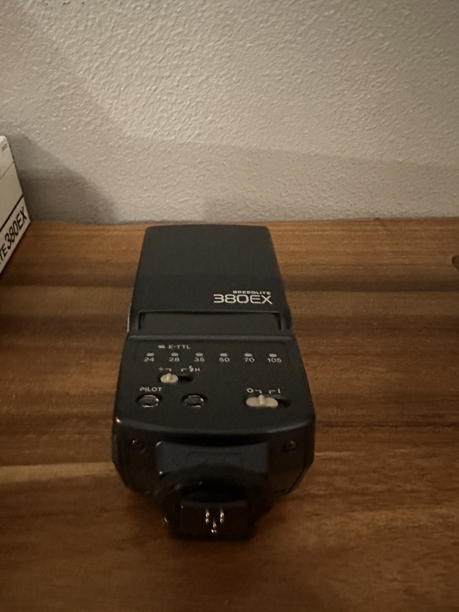 Canon Speedlite 380EX Shoe Mount Flash for Canon for sale