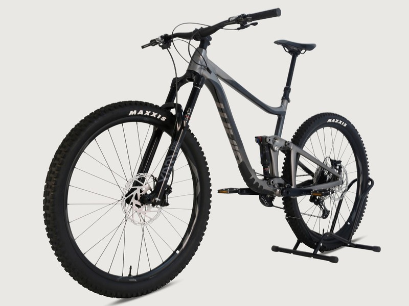 Giant Reign 29 2022 Full Suspension Bike / LARGE / RRP: £2,999.00 / Excellent !!