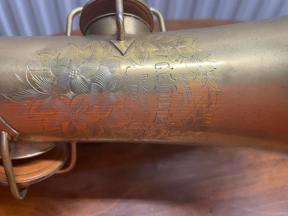C.G. Conn Saxophone Alto 1914 Elkhart Indiana - Image 3 of 4