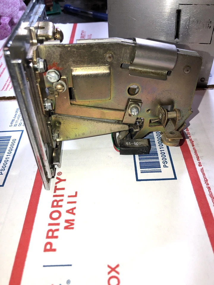 American Dryer Coin Drop Old Style ADC 235/ADC 236 Used, Tested (2 Pack) - Image 2 of 4