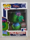 Funko Pop MLB Mascot PHILADELPHIA PHILLIES Phillie Phanatic #5 VAULTED Protector
