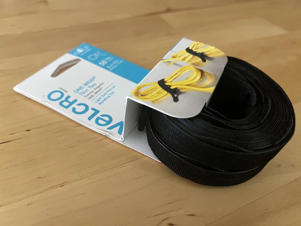 Corbatas reutilizables de velcro de una envoltura 1/2" x 8" negras paquete de 50 95172 Foto 3 de 4