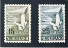 SA51f Netherlands Post Museum Hague 1987 postcard depicting 1951 Air Mail stamps