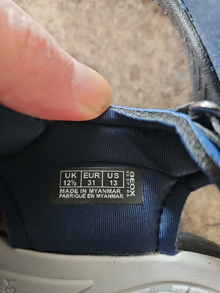 Sandalias Geox Talla 13 Nuevas Azul Y Rojo Niño Foto 3 de 4