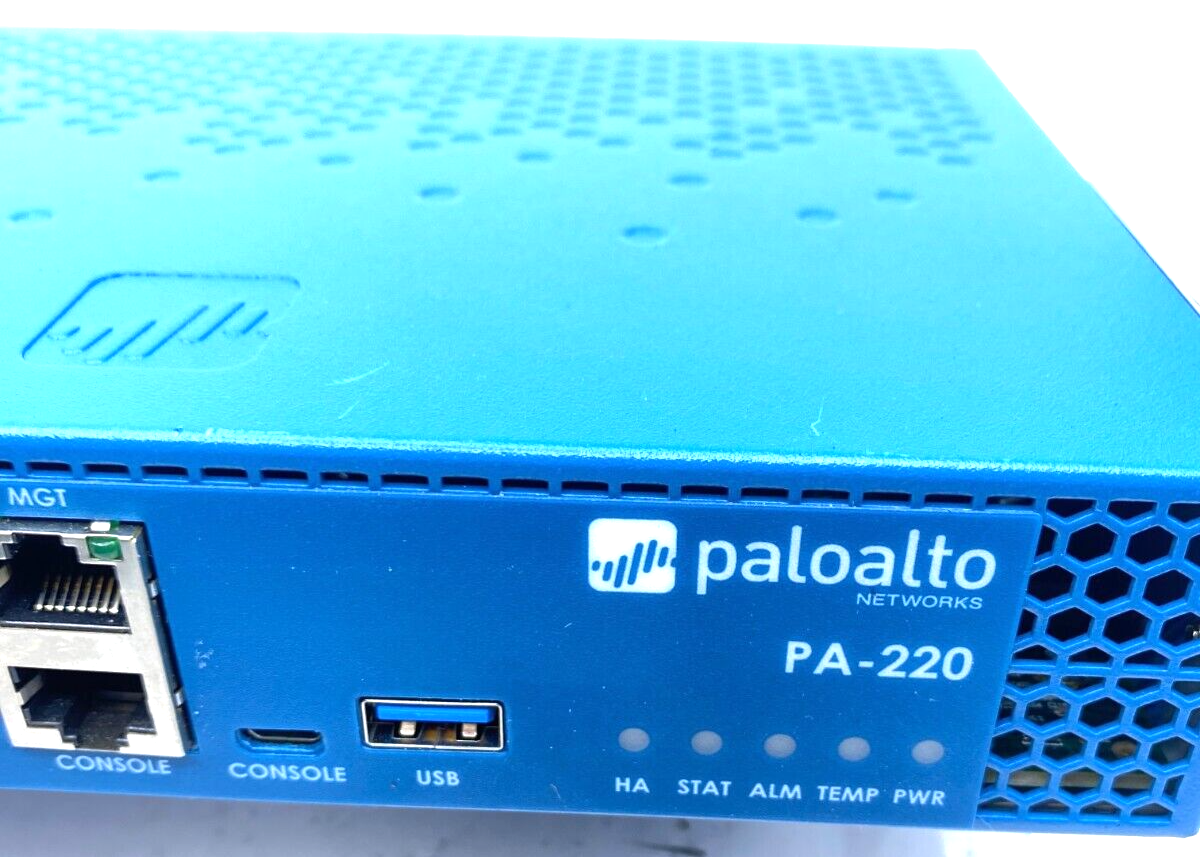 Palo Alto Networks 8 Port Firewall PA-220, 520-000309-00D Working