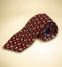 Men  s Vintage Tommy Hilfiger Neck Tie Red Paisley 100 Imported Silk Made In USA
