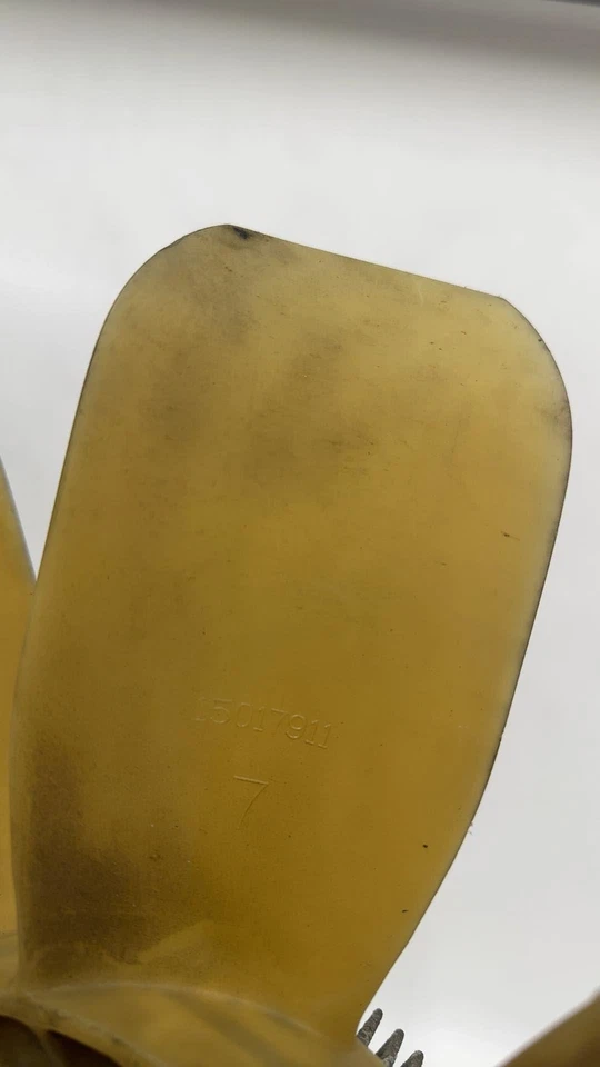 Chevrolet Avalanche 1500 2002 embrague ventilador 15017911 Foto 2 de 4