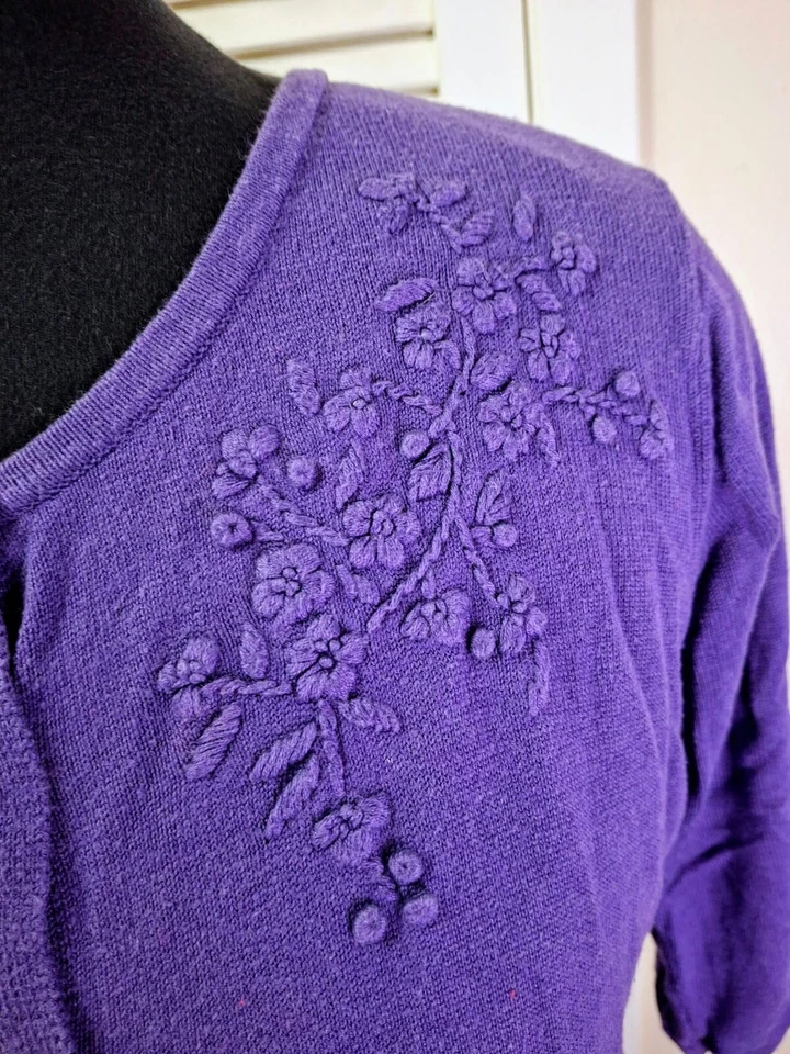 Suéter Hillard & Hanson Para Mujer Grande Manga Larga Floral Bordado Púrpura Foto 2 de 4