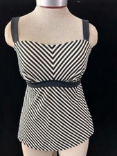 Athleta tankini TOP Only size34D DD Medium bathing suit built in bra stripe