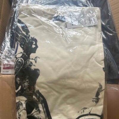 Final Fantasy XIII FF13 SQUARE ENIX T-shirt Game Tee Beige Size M