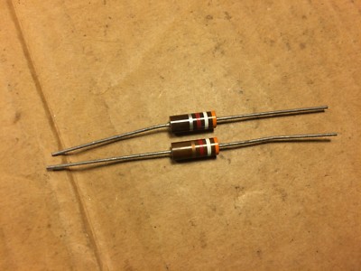 2 NOS Allen Bradley 3,9k Ohm 1 Watt 1W Carbon Comp Widerstände GETESTET (Menge verfügbar)