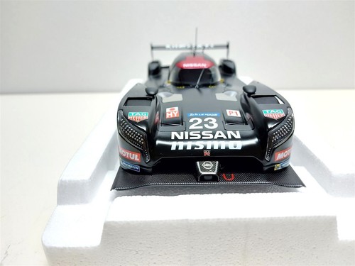 Nissan GT-R LM Nismo Test Car del 2015 - 1/18 Autoart Limited Ed. 1500 pcs - Imagen 3 de 9