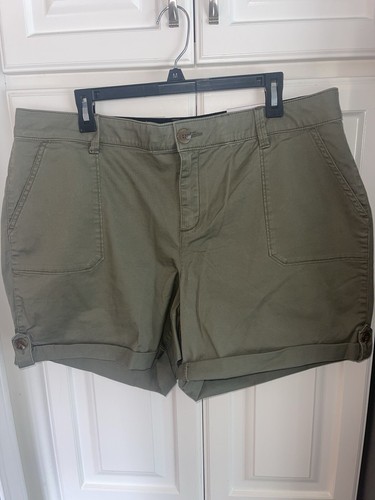 Lane Bryant Womens Shorts Sz 16 Olive Green Chino Flat Front Pockets NWT Plus