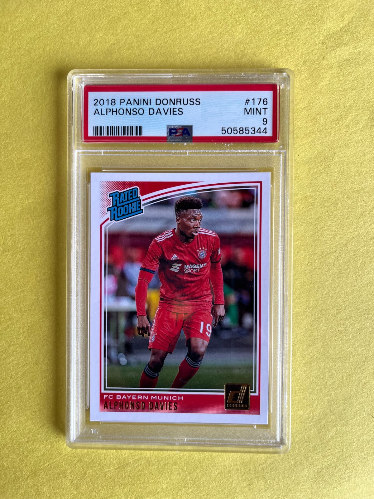 2018-19 Panini Donruss Alphonso Davies RC PSA 9 MINT Rated Rookie #176 Base (44)