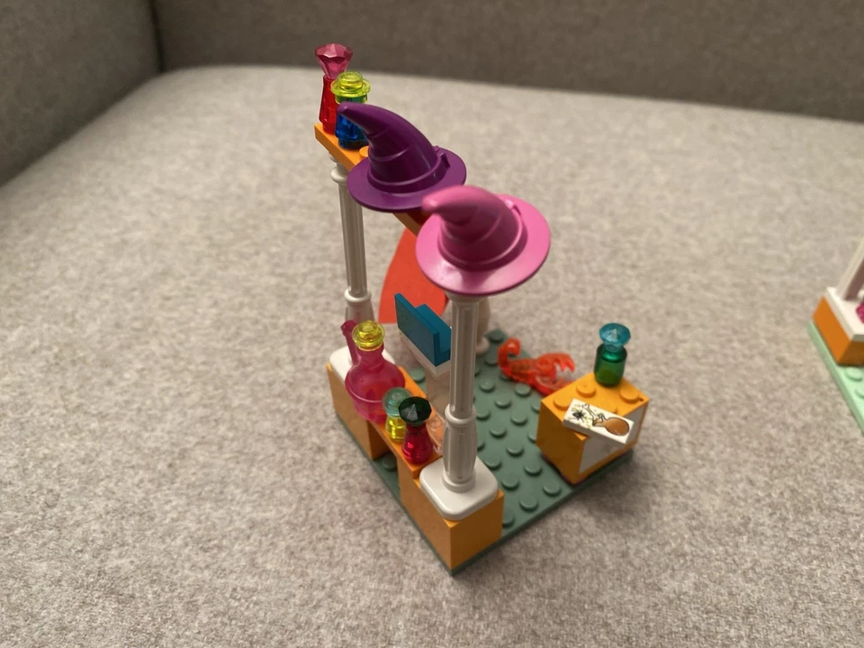LEGO Harry Potter 4723 Diagon Alley Shops, Foto 4 von 5
