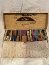 Vintage set of Grumbacher Finest Soft Pastels 30 Half-Length No. C Box Of 30