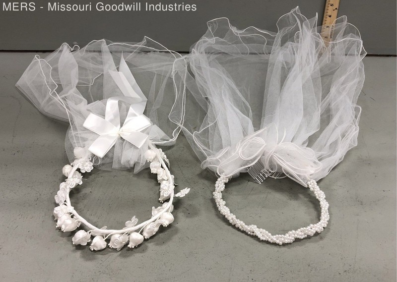 Vintage Girls First Communion Veils Headpiece Lot Floral Pearl Bow White 2pc