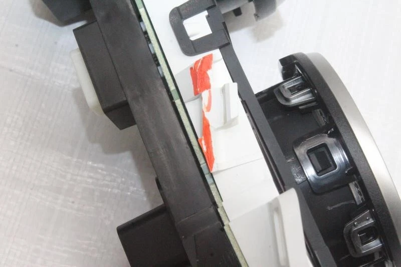 Nissan 370Z Z34 2020 cupé #250 medidor de aceite voltios pantalla medidor de tablero central Foto 3 de 4