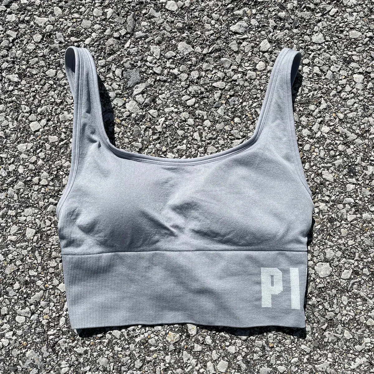 Victoria Secret Pink Active Sports Bra Large L Gray Seamless Lightly Lined  Top