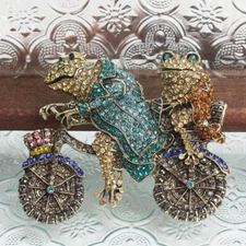 Unique Two Frogs on a Bike Vintage Style Brooch - Sparkling Rhinestone Pin