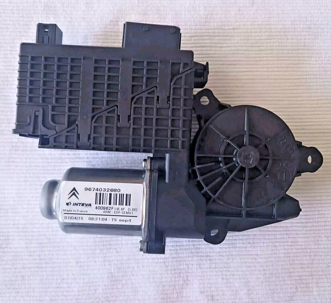 Moteur de lève-vitre avant droit 9222HG pièce auto Citroën C4 Picasso