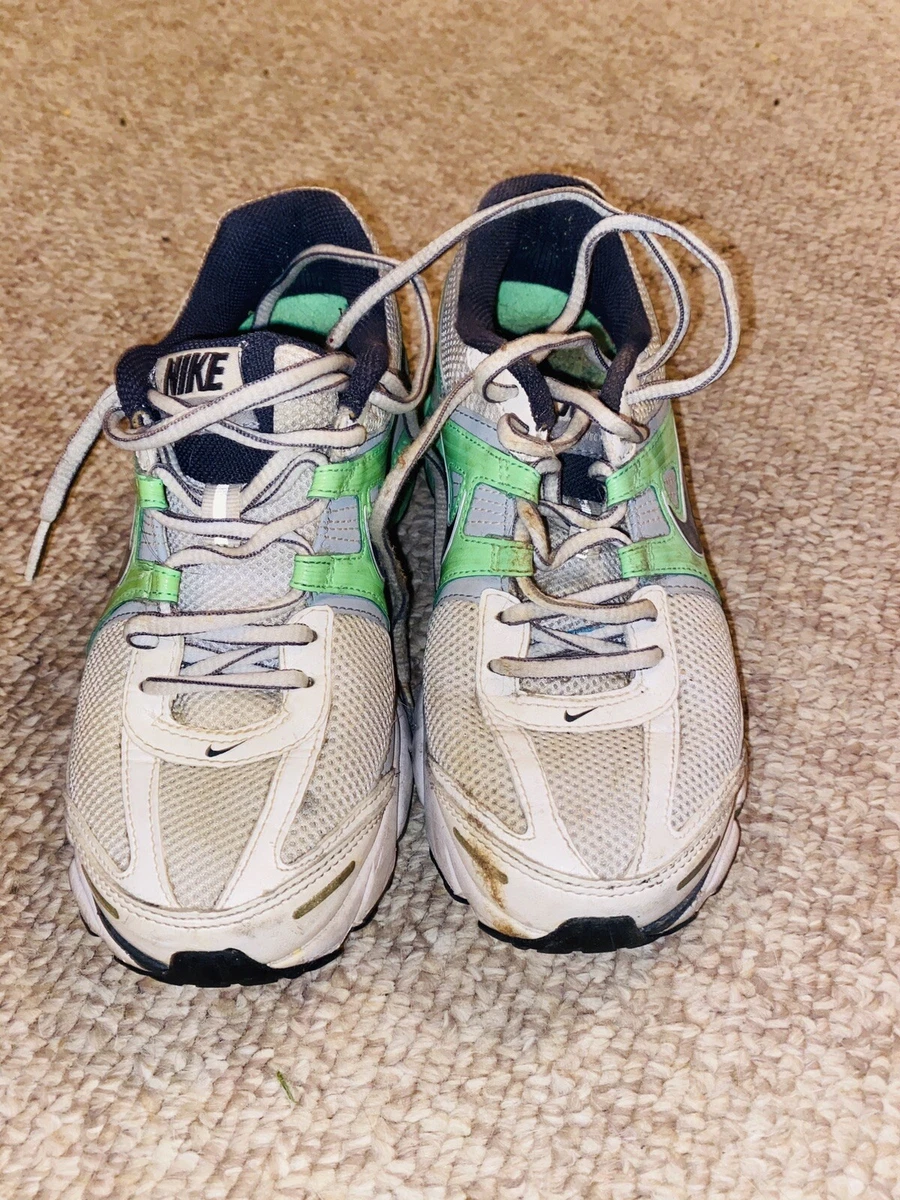 nike moto 8 running shoes