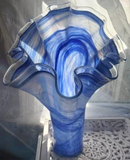 VIETRI Italy ONDA Collection Cobalt Blue & White Art Glass Fanned Vase 18"Tx12"W