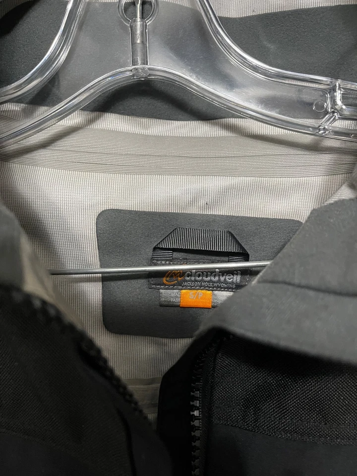 Chaqueta de lluvia Cloudveil para mujer talla pequeña negra cremallera completa con capucha adulto nailon Foto 2 de 4