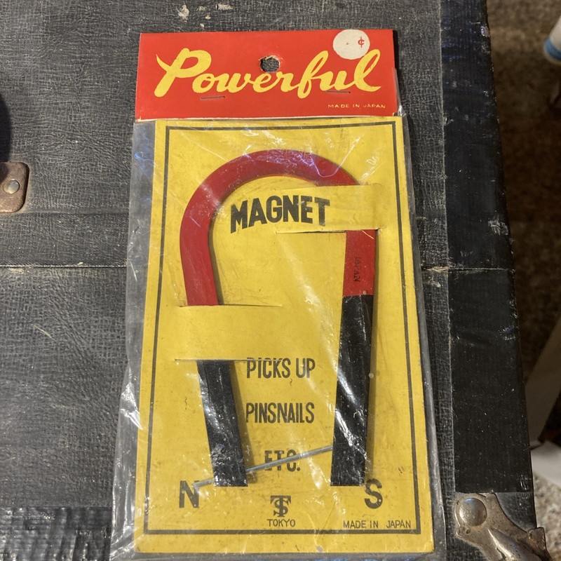 1950’s MIJ HORSESHOE MAGNET Toy In Original Wrapper