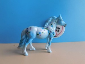 Breyer Stablemate 2018 Highland Pony Web Special Fruitcake Filly *Blue*