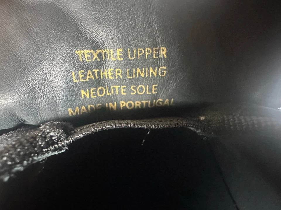 Zapatos para hombre Kurt Geiger negro terciopelo dorado cabeza de águila Foto 4 de 4