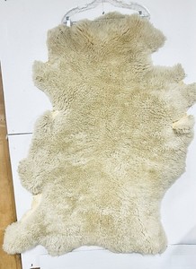 Vintage 60’s Genuine Sheep skin Throw Rug Pad Thick Heavy  52”x38” Ecru