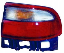 Feu arrière Toyota CARINA