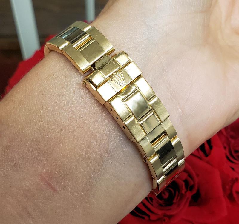 Ladies 29mm 18k Yellow Gold Rolex Yacht-Master Blue Dial Watch  